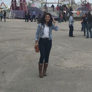 Meet your Posher, Jackie